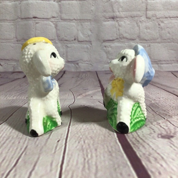 Vintage Ceramic Sheep Lamb Salt And Pepper Shaker Pair - Picture 2 of 6